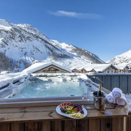 Chalet St. Moritz: A Tapestry Of Ice And Luxury Apartment *